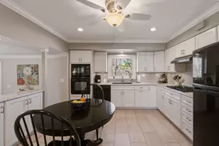 1615 S Harvard Ave, Arlington Heights, IL 60005 - Photo 8