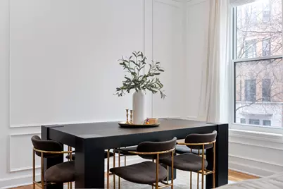 618 W Barry Avenue #2, Chicago, IL 60657 - Photo 4