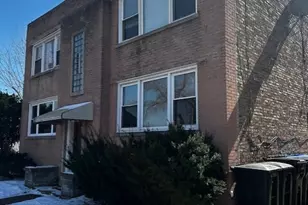 1617 W Glenlake Ave, Chicago, IL 60660 - Photo 2