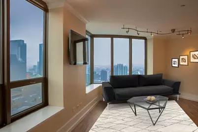 400 N Lasalle Street #4507, Chicago, IL 60654 - Photo 4