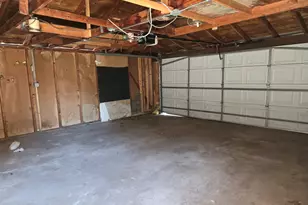 10937 S Artesian Ave, Chicago, IL 60655 - Photo 12