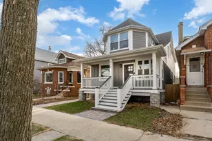 515 Highland Ave, Oak Park, IL 60304 - Photo 2