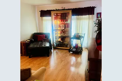 1633 E 93rd Street, Chicago, IL 60617 - Photo 2