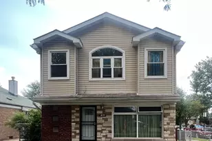 1633 E 93rd St, Chicago, IL 60617 - Photo 1