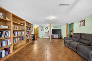 4653 Lindbloom Ln, Cherry Valley, IL 61016 - Photo 30