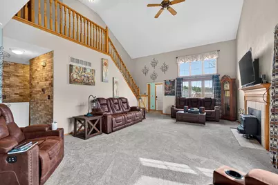 4653 Lindbloom Lane, Cherry Valley, IL 61016 - Photo 8