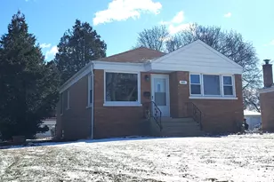 449 N Jackson Blvd, Hillside, IL 60162 - Photo 1