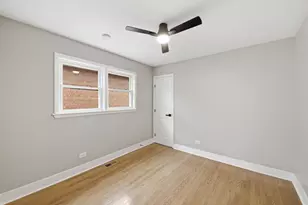 7140 W 64th St, Chicago, IL 60638 - Photo 14