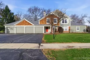 870 S Kilkenny Dr, Wheaton, IL 60189 - Photo 1