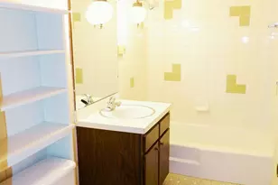 9832 Nottingham Ave, Chicago Ridge, IL 60415 - Photo 6