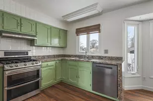 590 Brentwood Rd, Machesney Park, IL 61115 - Photo 8