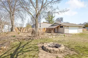 590 Brentwood Rd, Machesney Park, IL 61115 - Photo 38