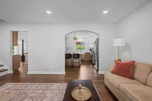 1505 S Kennicott Ave, Arlington Heights, IL 60005 - Photo 10