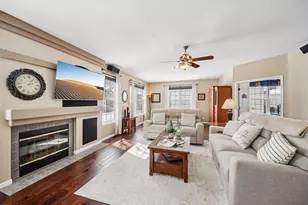 1195 Hadley Cir, Gurnee, IL 60031 - Photo 24