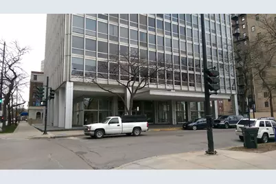 2400 N Lakeview Avenue #701, Chicago, IL 60614 - Photo 20