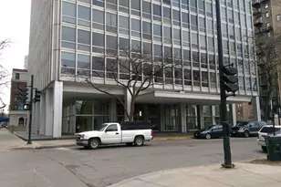 2400 N Lakeview Ave, Chicago, IL 60614 - Photo 20