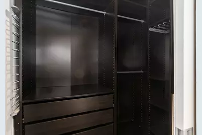 2243 N Lister Avenue #402, Chicago, IL 60614 - Photo 14