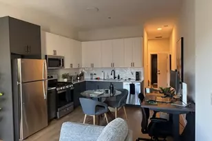 3204 N Clifton Ave, Chicago, IL 60657 - Photo 6