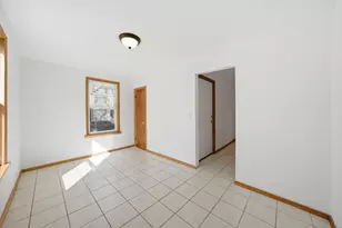 1507 S 51st Ave, Cicero, IL 60804 - Photo 2