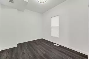 1005 W 123rd St, Calumet Park, IL 60827 - Photo 18