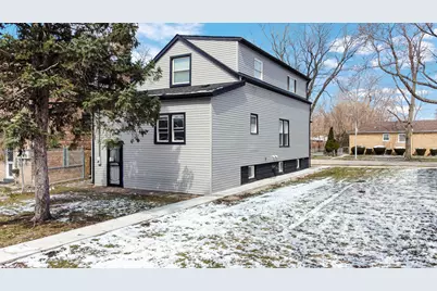 1005 W 123rd Street, Calumet Park, IL 60827 - Photo 4