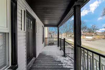 1005 W 123rd Street, Calumet Park, IL 60827 - Photo 2