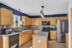 3504 Boyer Ln, Plano, IL 60545 - Photo 14