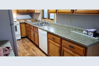 728 N 2853rd Road #1, Utica, IL 61373 - Photo 4