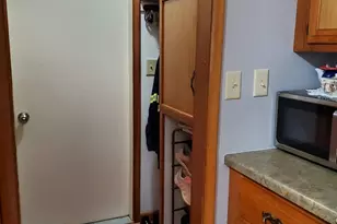 728 N 2853rd Rd, Utica, IL 61373 - Photo 20