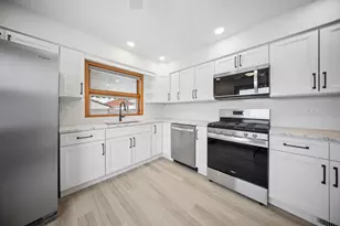 8229 W Giddings St, Norridge, IL 60706 - Photo 4