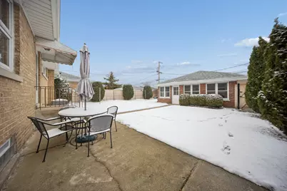 8229 W Giddings Street, Norridge, IL 60706 - Photo 20