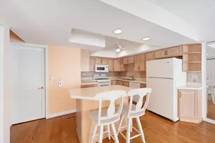 475 Sarah Ct, Wood Dale, IL 60191 - Photo 16