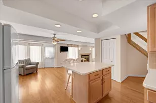 475 Sarah Ct, Wood Dale, IL 60191 - Photo 14