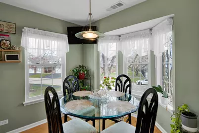 1903 Quaker Hollow Lane, Streamwood, IL 60107 - Photo 6