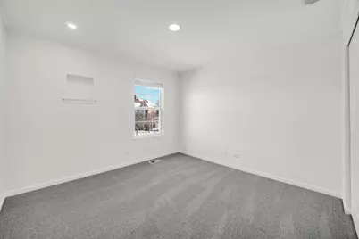 947 Kensington Drive #7-E3, Northbrook, IL 60062 - Photo 8