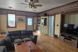 1560 Main St, Warsaw, IL 62379 - Photo 2