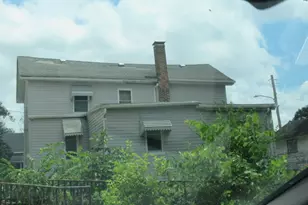 233 Buena Vista St, Paris, IL 61944 - Photo 10