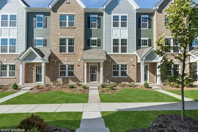 137 Yorktown Court, Libertyville, IL 60048 - Photo 1