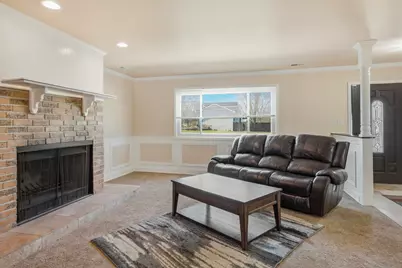 41 Willow Road, Matteson, IL 60443 - Photo 2