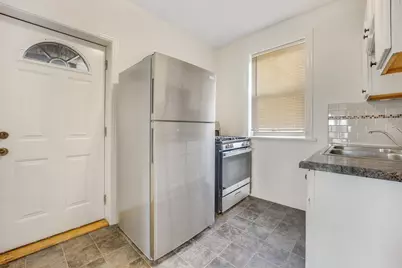 4452 W Parker Avenue #1, Chicago, IL 60639 - Photo 6