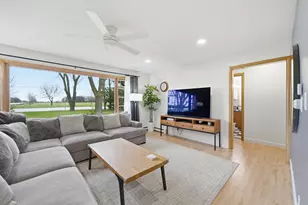 1920 S 4th St, Dekalb, IL 60115 - Photo 12