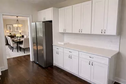 6509 N Artesian Avenue #3, Chicago, IL 60645 - Photo 8