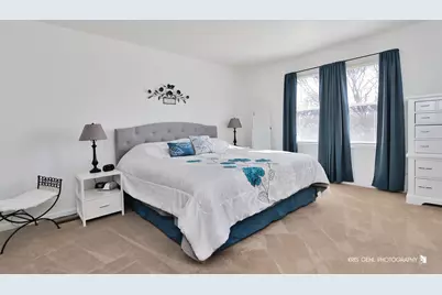 301 Tanager Drive, Woodstock, IL 60098 - Photo 10