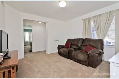 301 Tanager Drive, Woodstock, IL 60098 - Photo 14