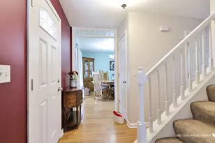 301 Tanager Dr, Woodstock, IL 60098 - Photo 2