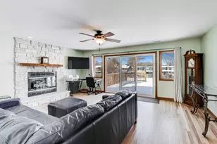 37464 N Terrace Ln, Spring Grove, IL 60081 - Photo 2