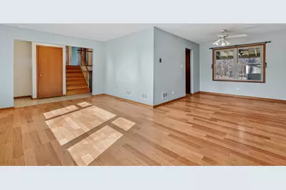 3900 W 155th Street, Markham, IL 60428 - Photo 4