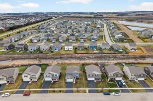 1645 Bayberry Ln, Pingree Grove, IL 60140 - Photo 24