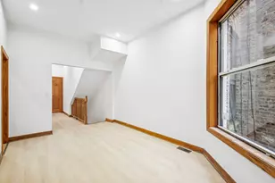 2336 W Taylor St, Chicago, IL 60612 - Photo 8