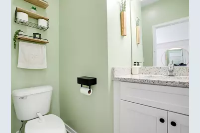 1021 Gillespie Lane, Yorkville, IL 60560 - Photo 4